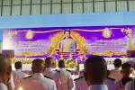 เทศบาลตำบลหนองคล้า ร่วมพิธีถวายเครื่องราชสักการะวางพานพุ่ม แ